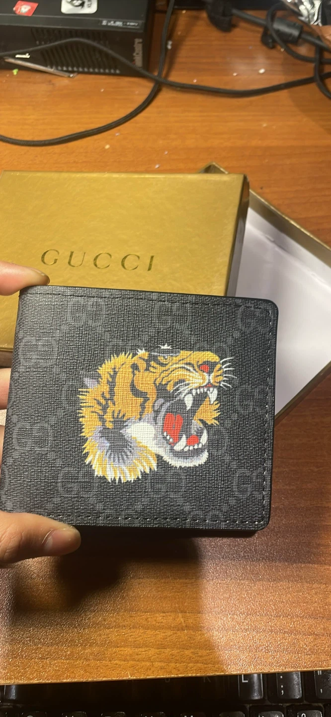 Gucci Men's Wallet with Tiger Print - Includes Box