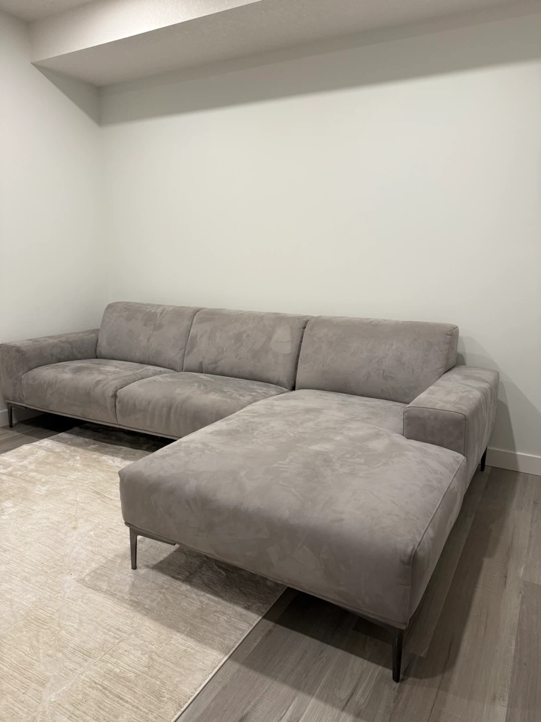 Grey Sectional Sofa with Chaise Lounge - photo 4