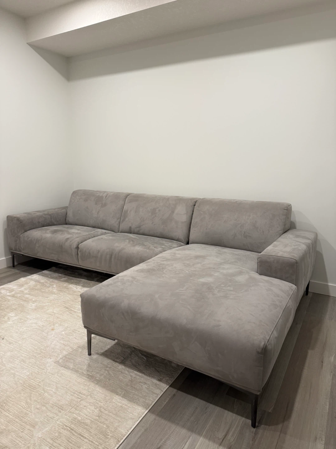 Grey Sectional Sofa with Chaise Lounge - photo 3