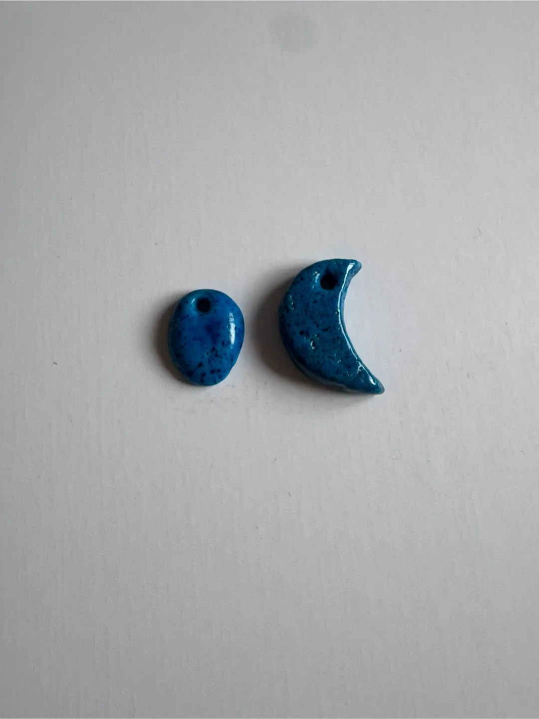 Blue Stone Moon and Oval Pendants image indicator(2)