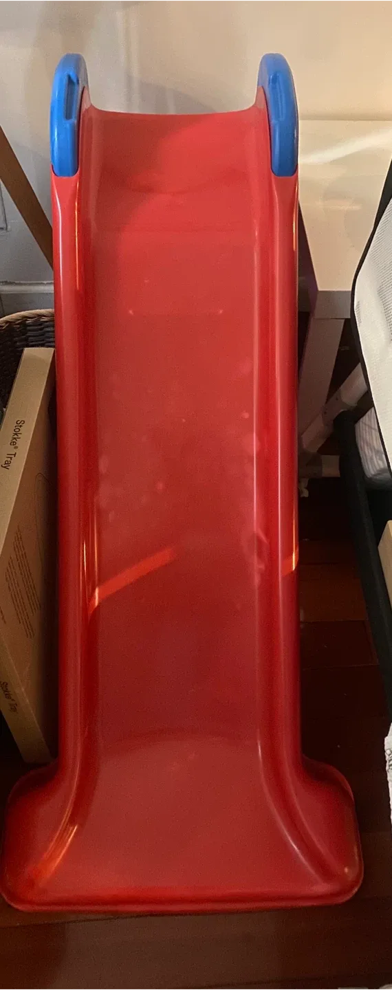 Little Tikes First Slide for Toddlers image indicator(2)