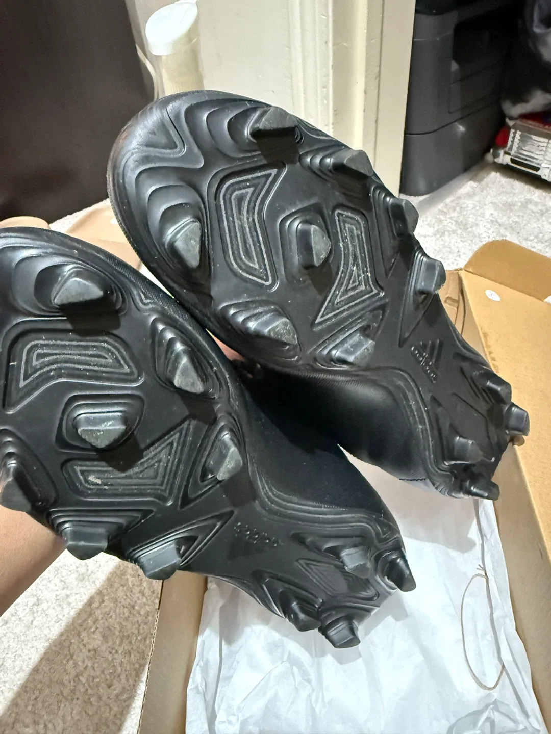 Adidas Soccer Cleats - US Size 8 image indicator(3)