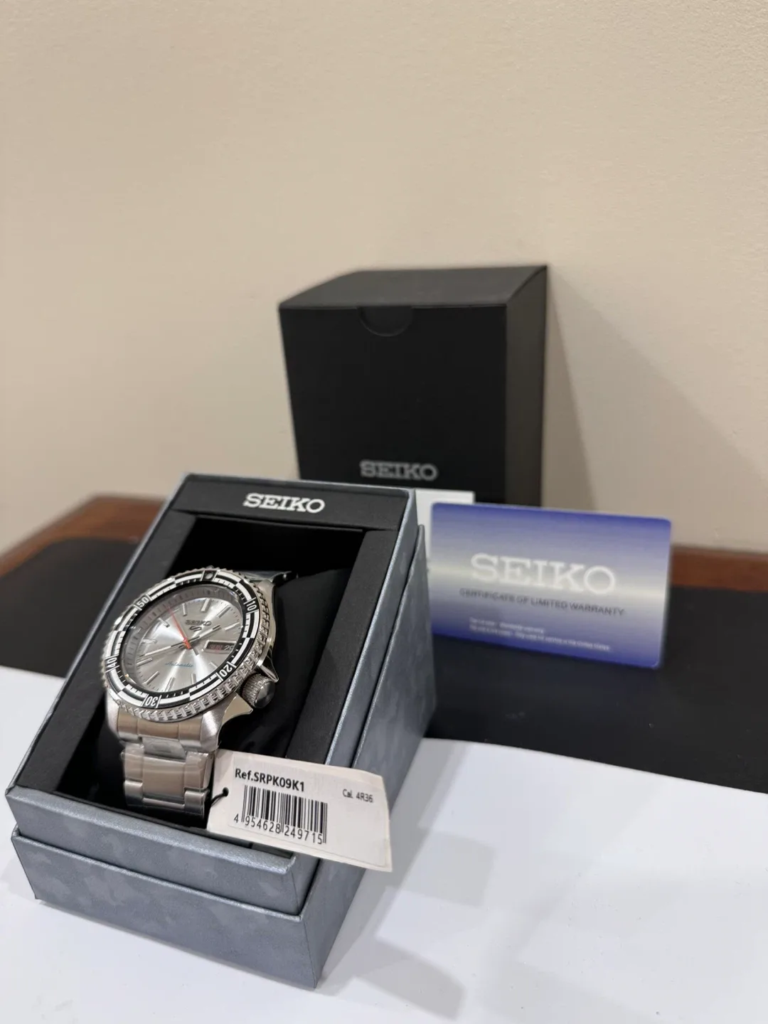 Seiko SRPK09K1 Watch - New!