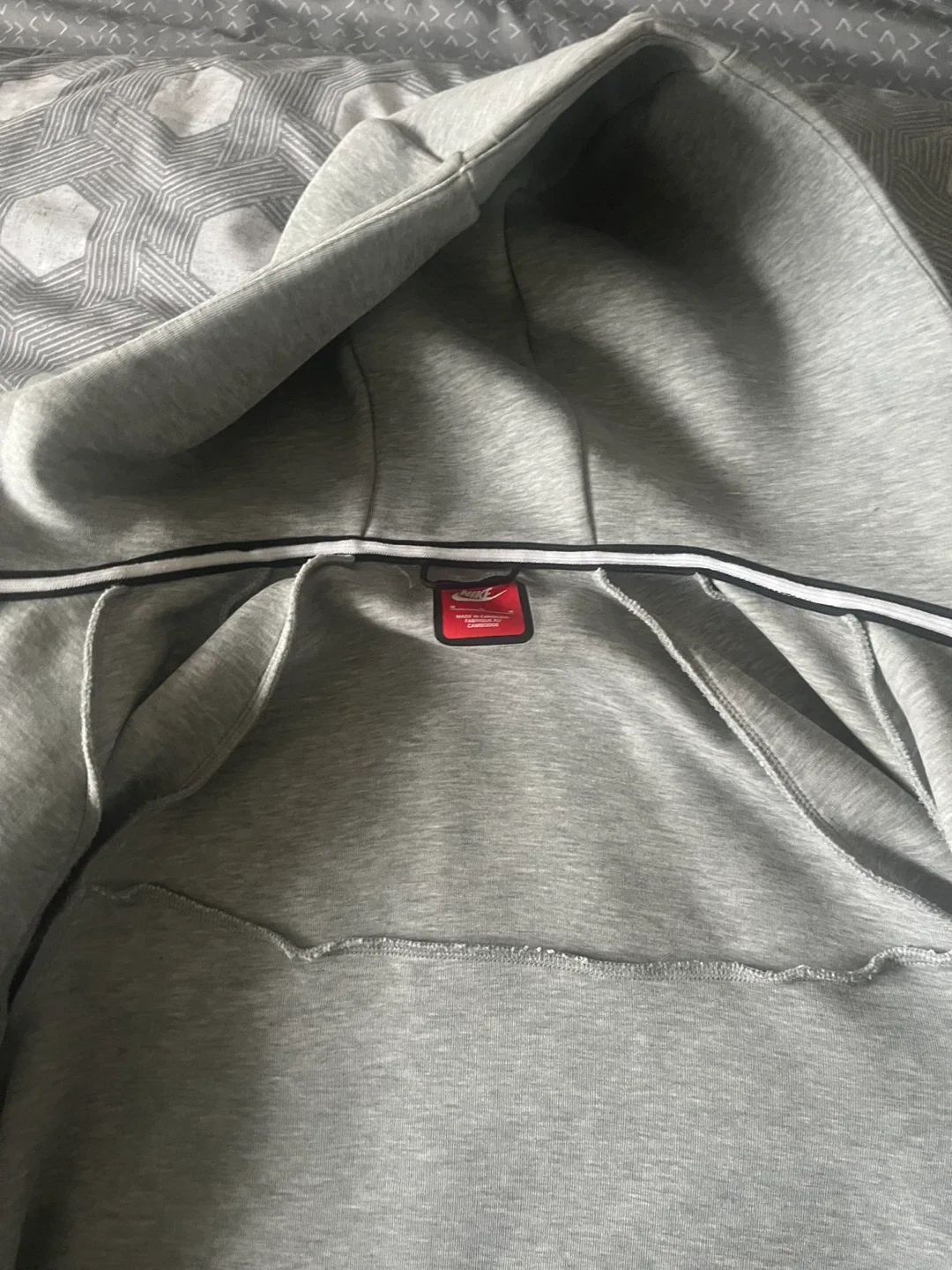 Nike Tech Fleece Hoodie - Grey image indicator(2)