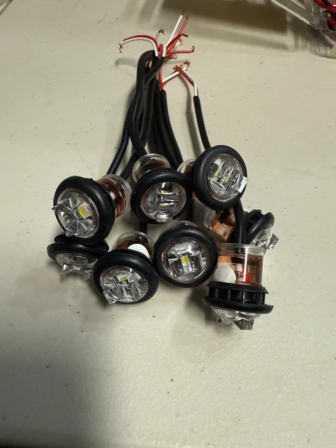 LED Trailer Marker Lights - Red, Yellow, White image indicator(2)