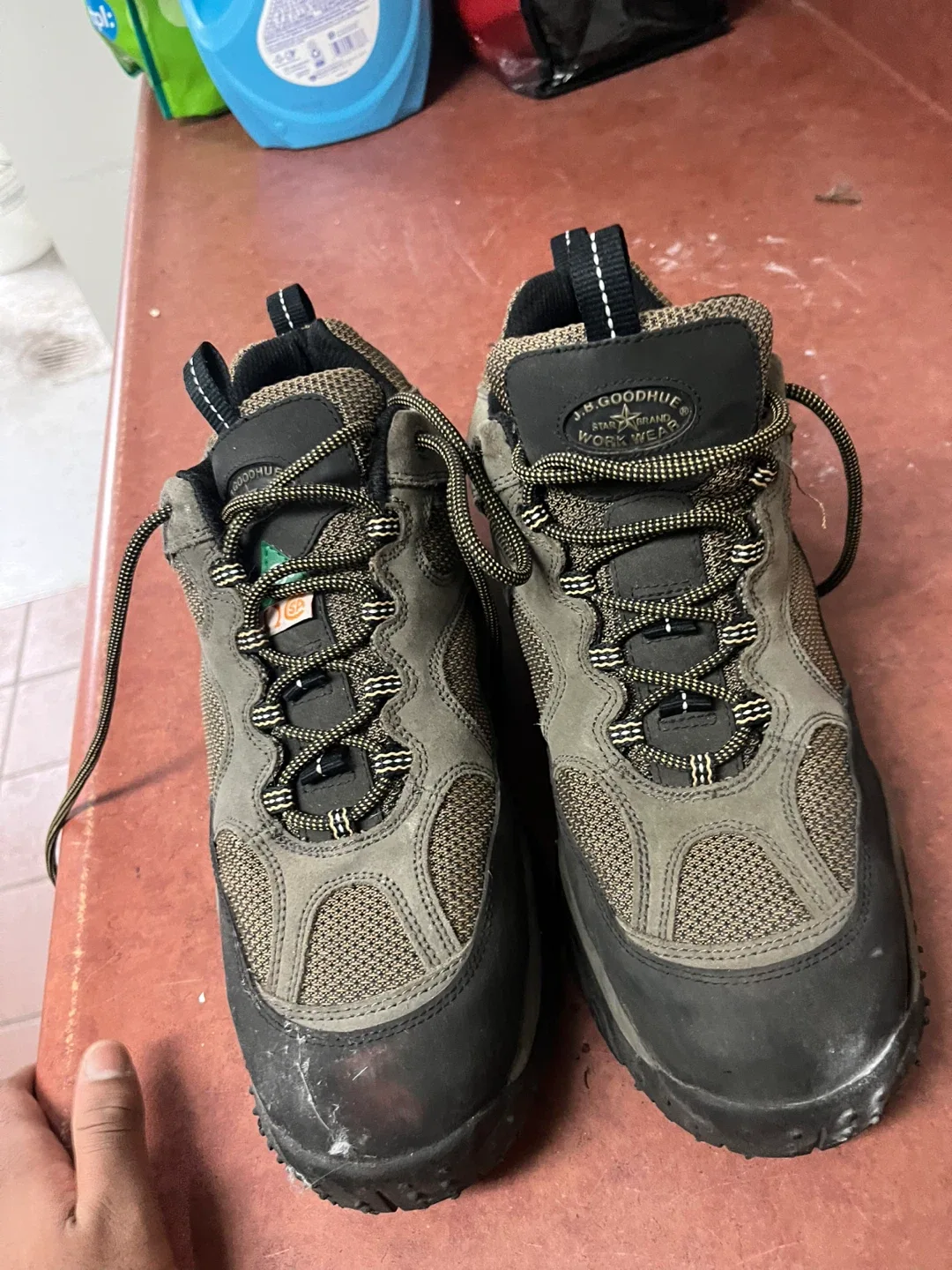 Goodhue Hiking Boots Size 12 image indicator(2)