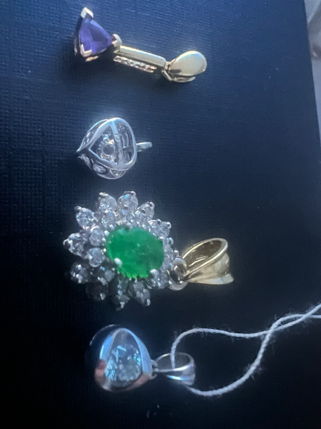 10 -14 k Assorted Pendants