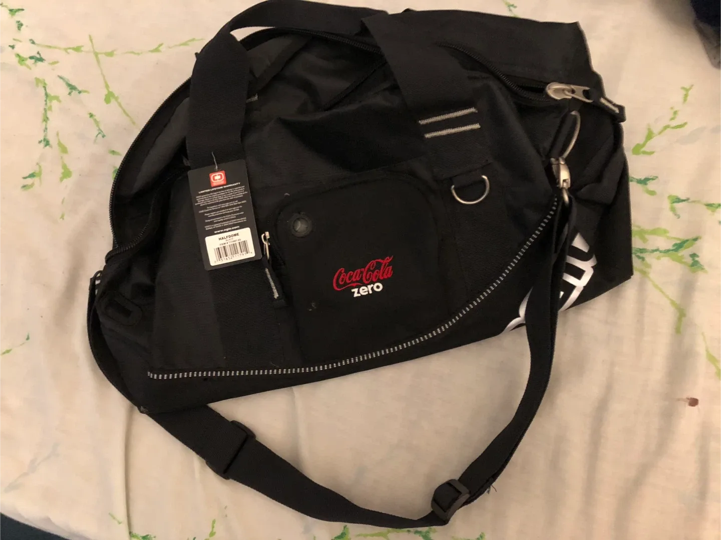 NEW UNUSED! OGIO Halfdome Coca-Cola Zero Black Duffle Bag image indicator(4)