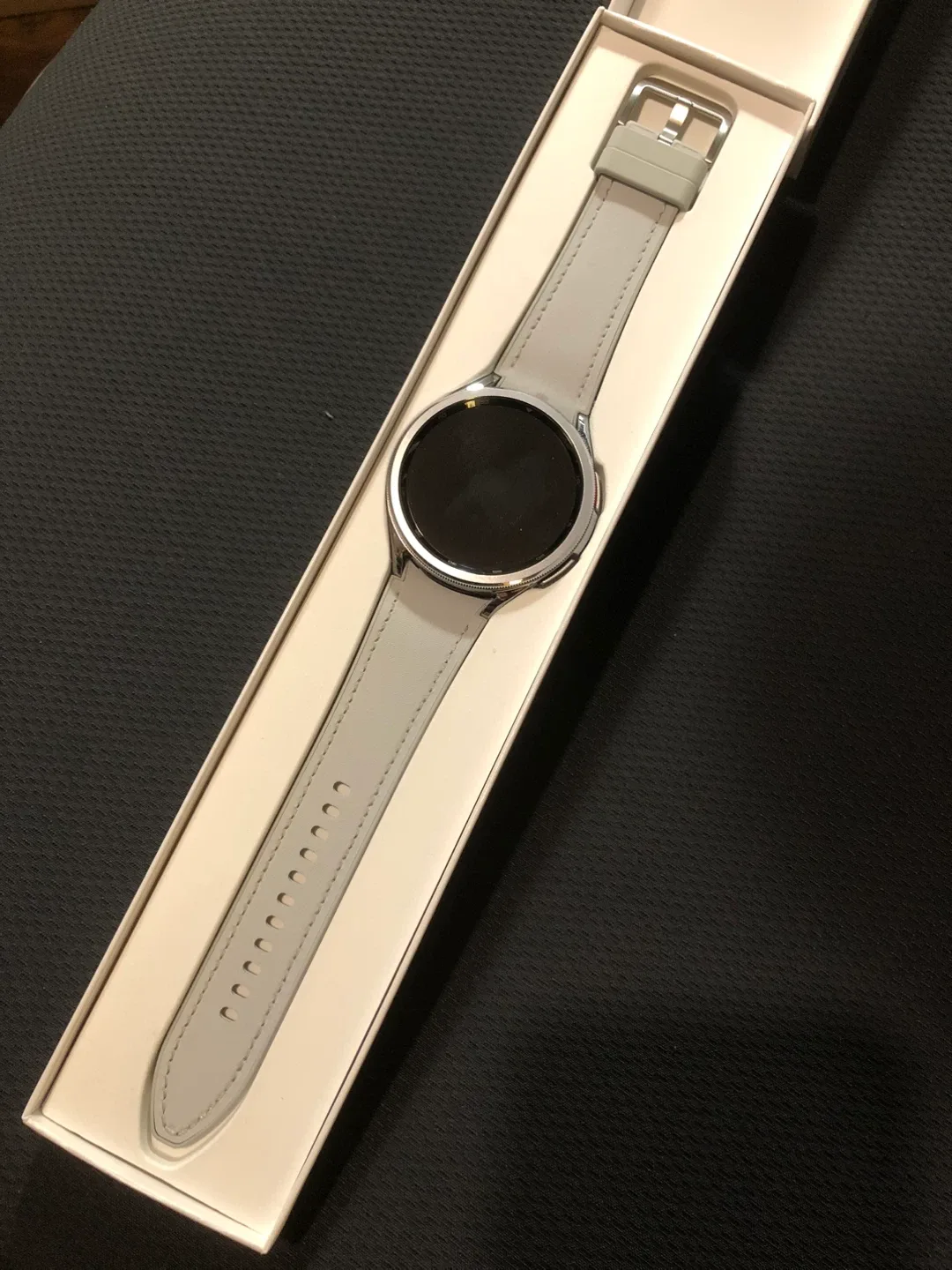 PERFECT Samsung Galaxy Watch6 Classic LTE 47mm PRACTICALLY NEW image indicator(3)