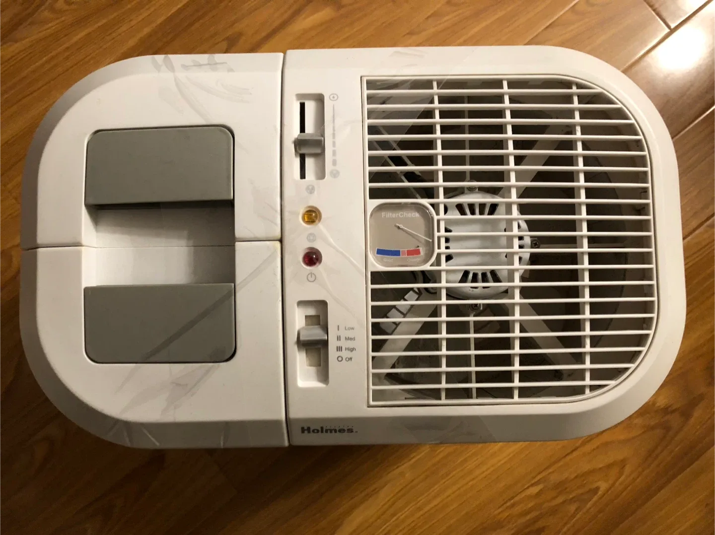 Holmes  8 gallon console Humidifier image indicator(3)