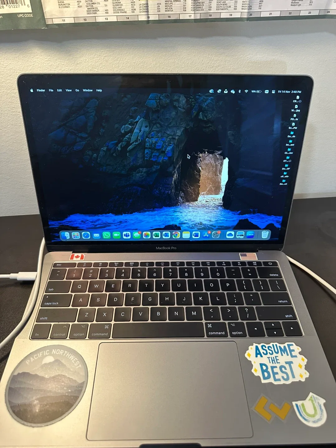 MacBook Pro 13-inch 2017 image indicator(5)