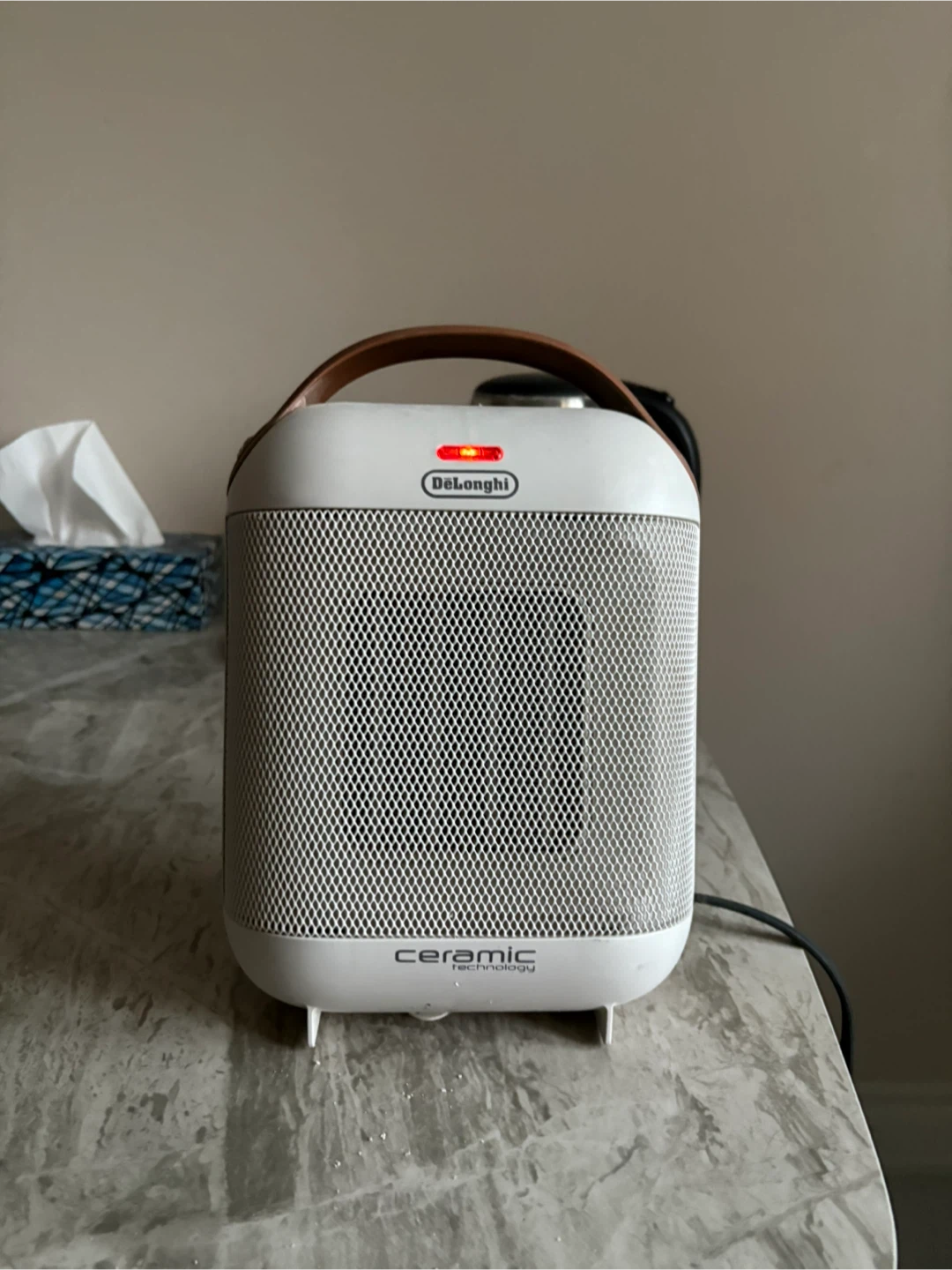 DeLonghi Ceramic Technology Heater