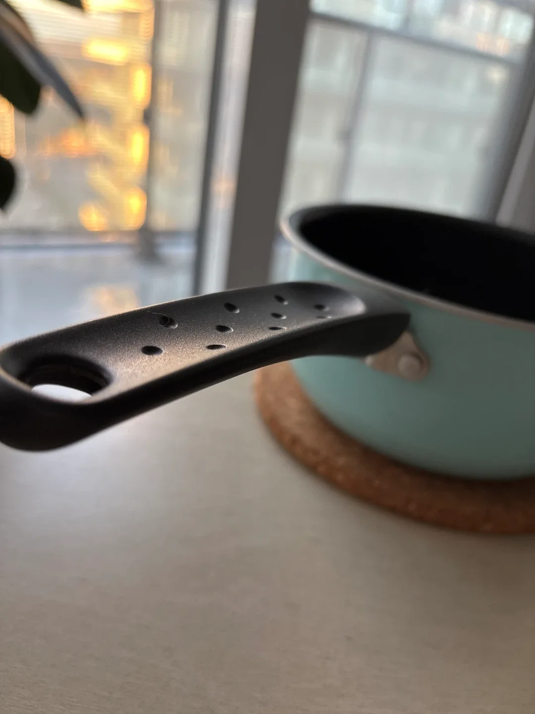 Meyer Quality Cookware Pot with Lid image indicator(6)