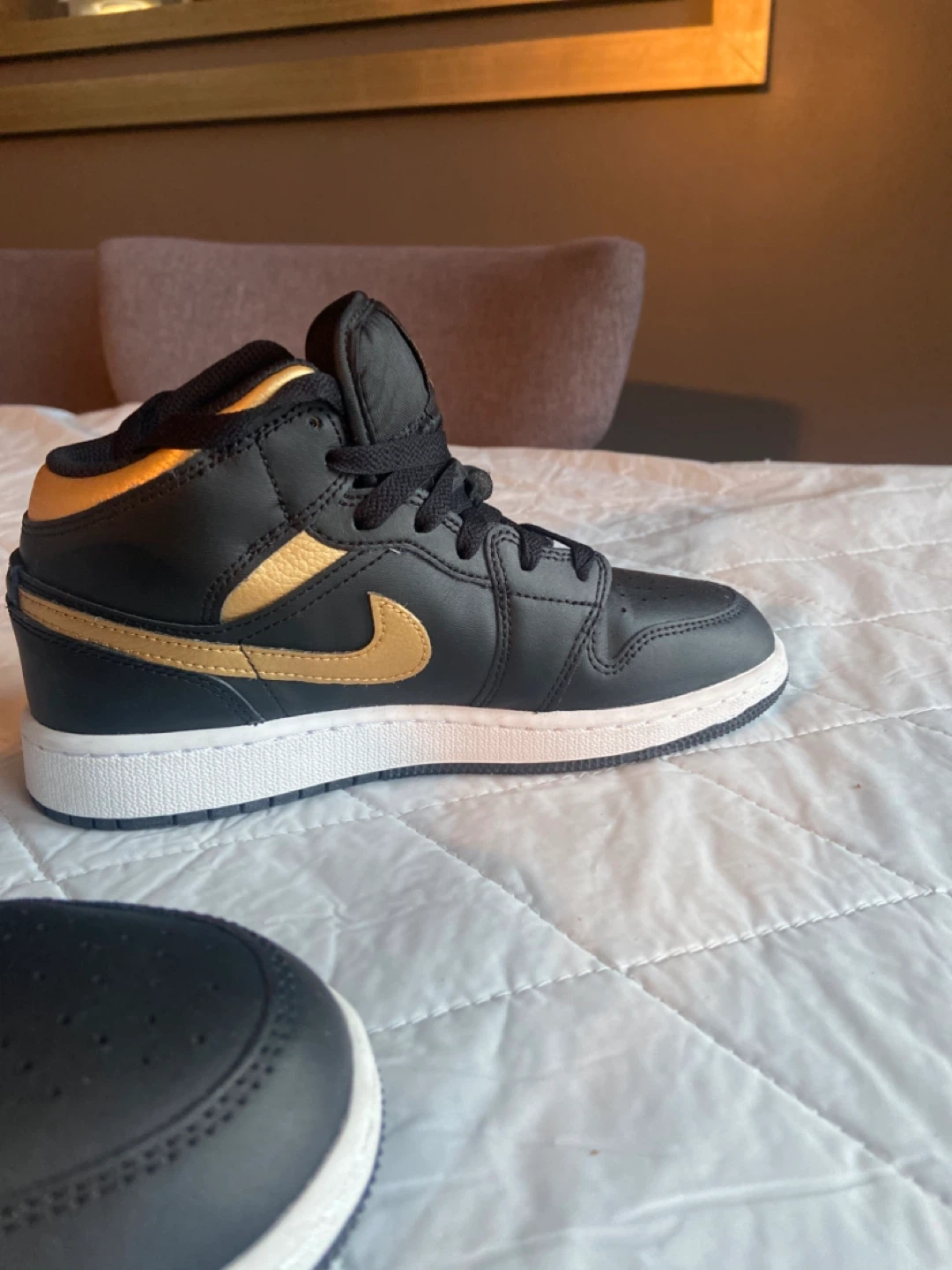 Air Jordan 1 Mid Black/Gold Sneakers 4 youth - photo 2