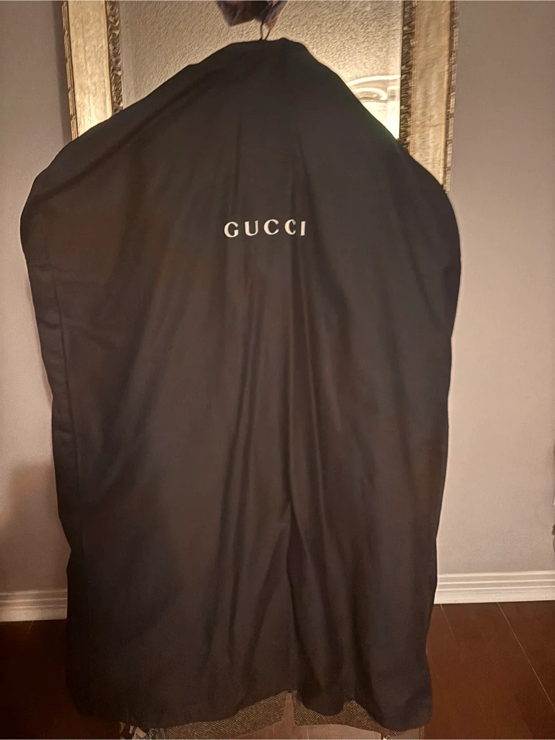 Gucci women jacket 100% authentic size 40 (for size S) image indicator(5)