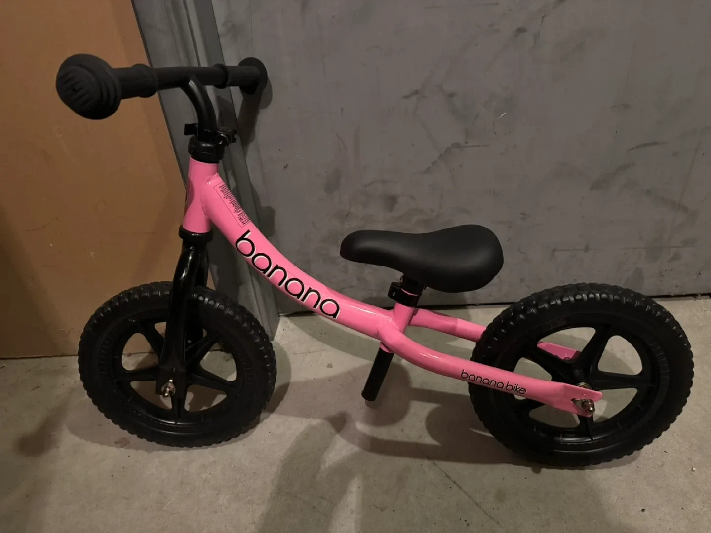 Banana Balance Bike - Pink, Ages 2-5 image indicator(3)