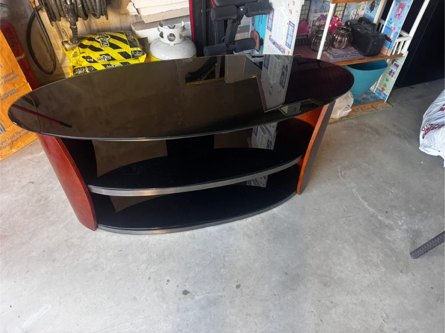 Tv stand image indicator(2)