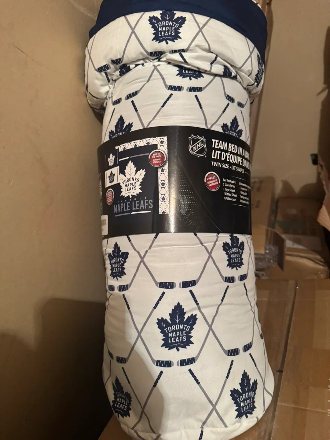 Toronto Maple Leafs Twin Size Bedding Set image indicator(6)