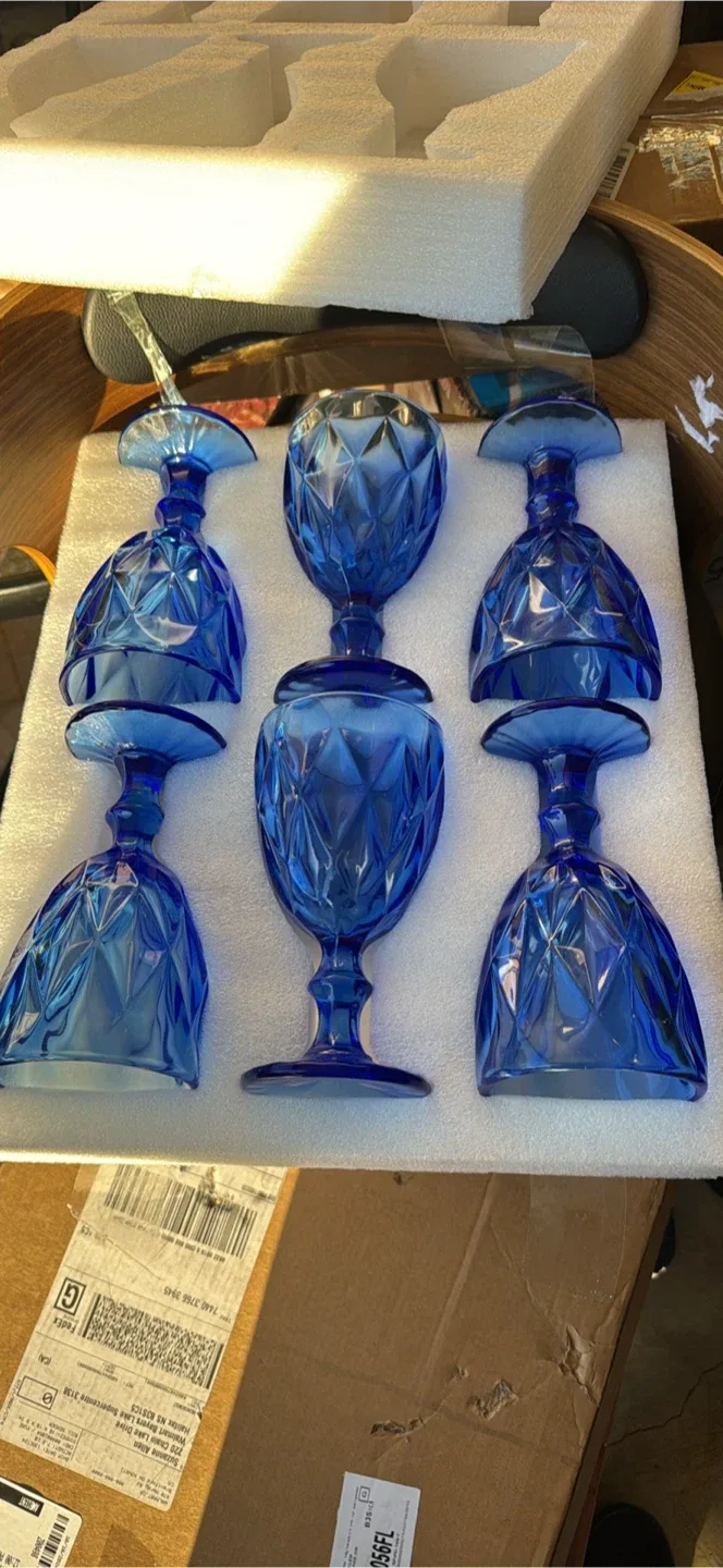 Kawlity 6pcs Blue Glass Goblets - New in Box image indicator(3)
