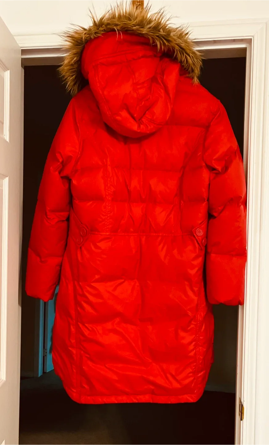 Brand new without tag 3/4 beautiful winter coat size 14-16 image indicator(2)