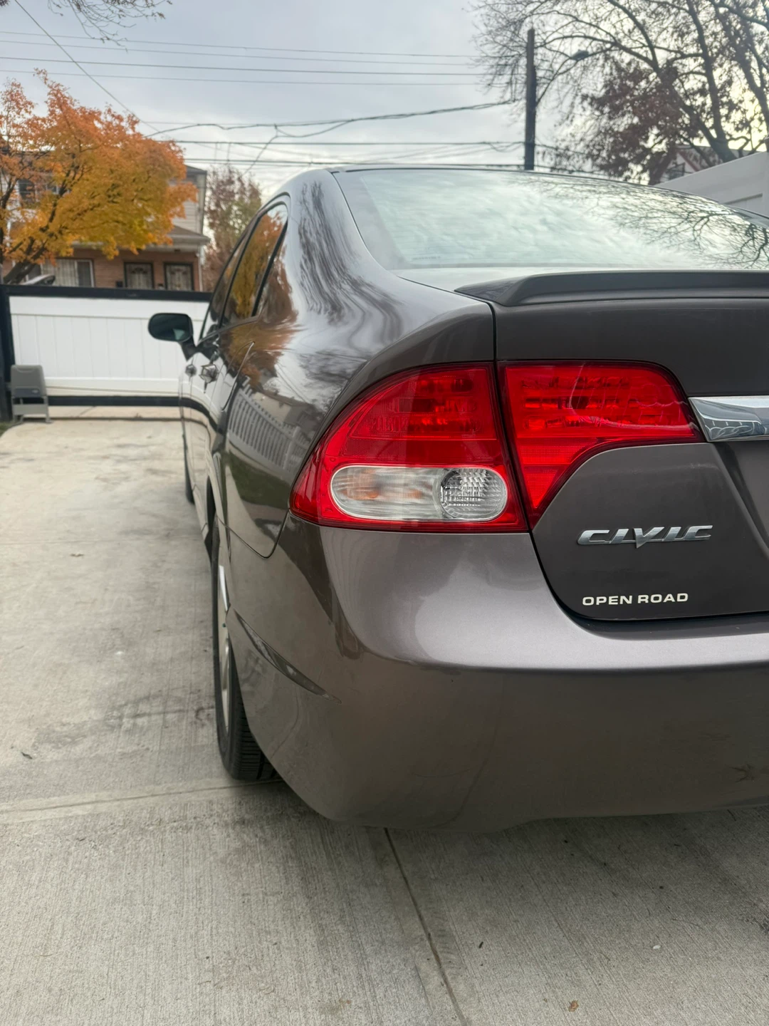 2011 Honda Civic LX-S - Gray 180k miles car is like new! - photo 4