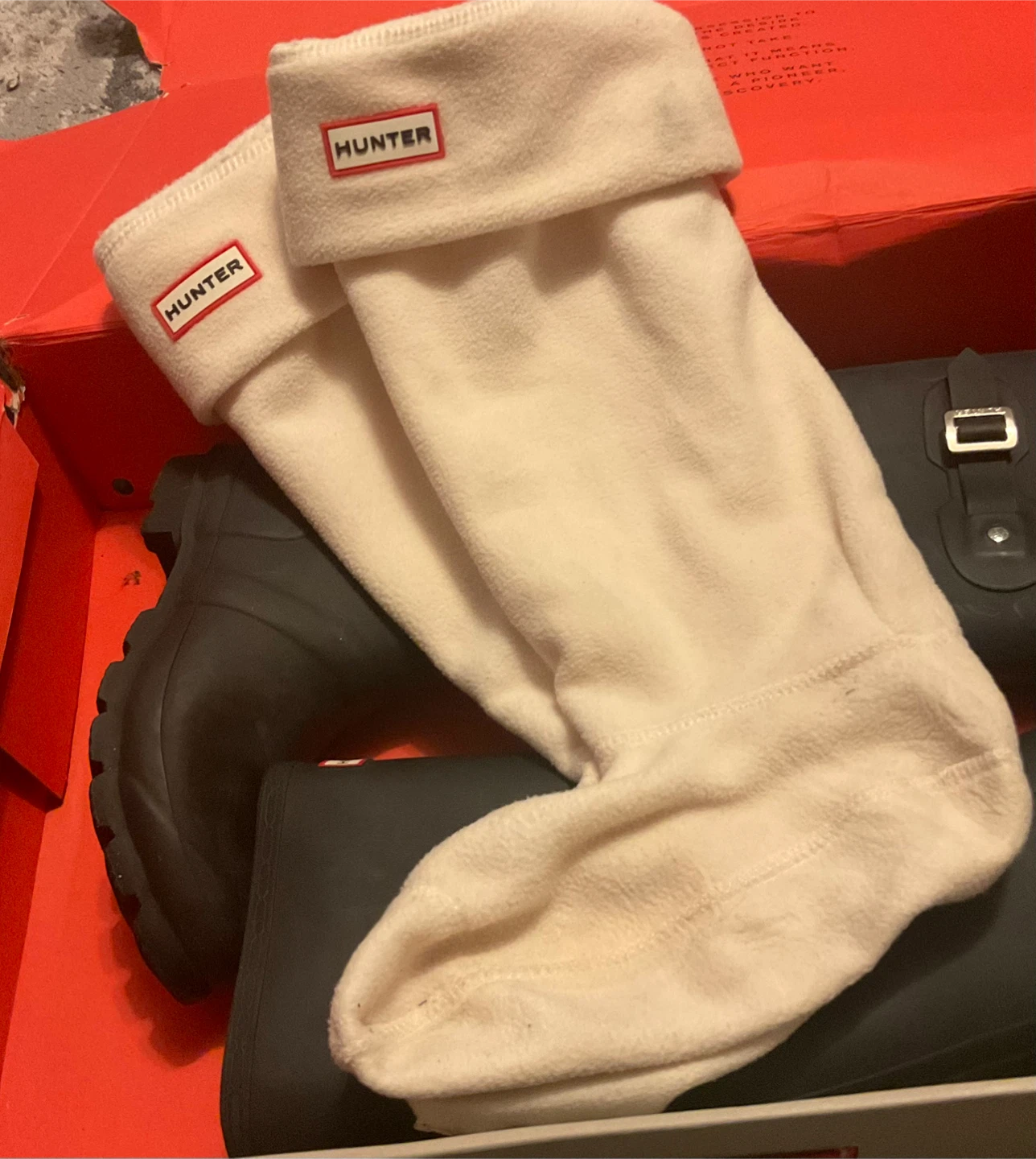 Hunter Rain Boots + Fleece Welly Socks - Size US(M) 7-9 - photo 4