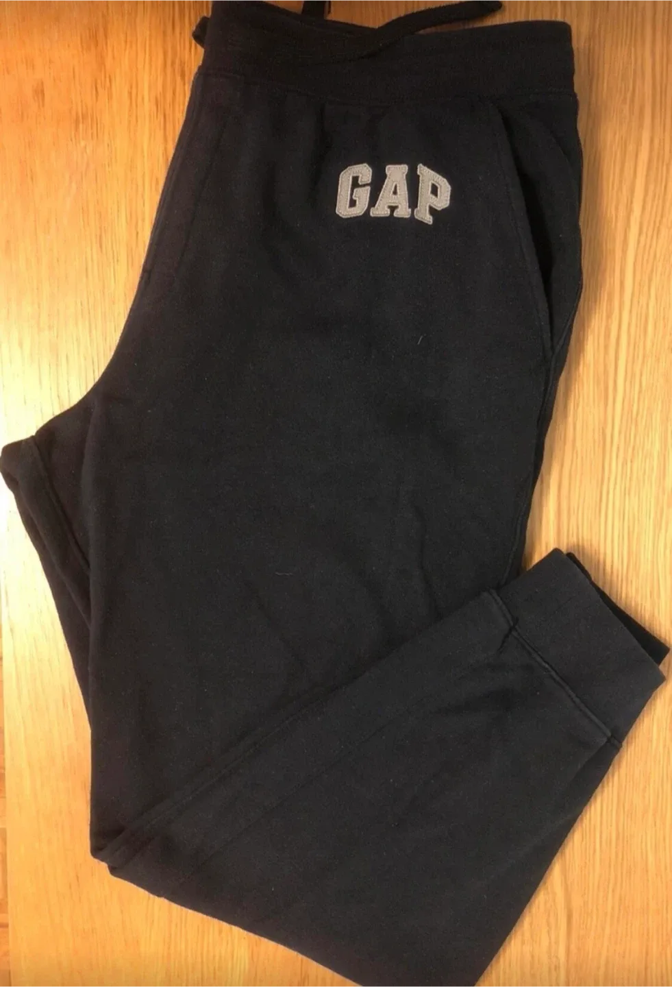 Men’s GAP Black Joggers - cuffed thumbnail