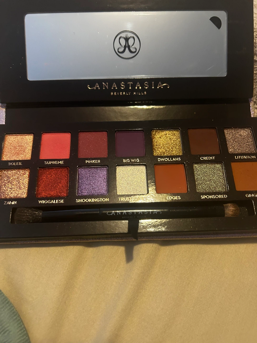 ABHi Jackie Aina Eyeshadow Palette