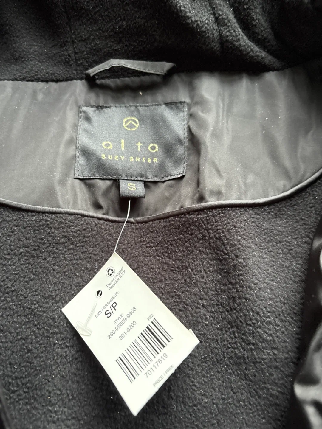 Suzy Shier Alta Black Puffer Jacket - Size S