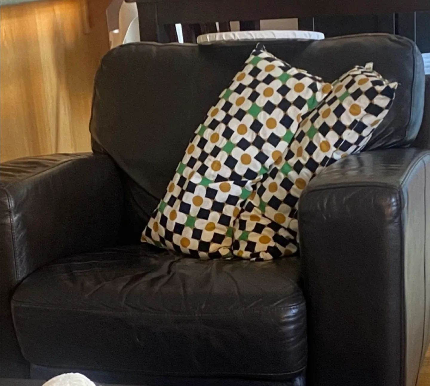 Black Leather Armchair image indicator(2)