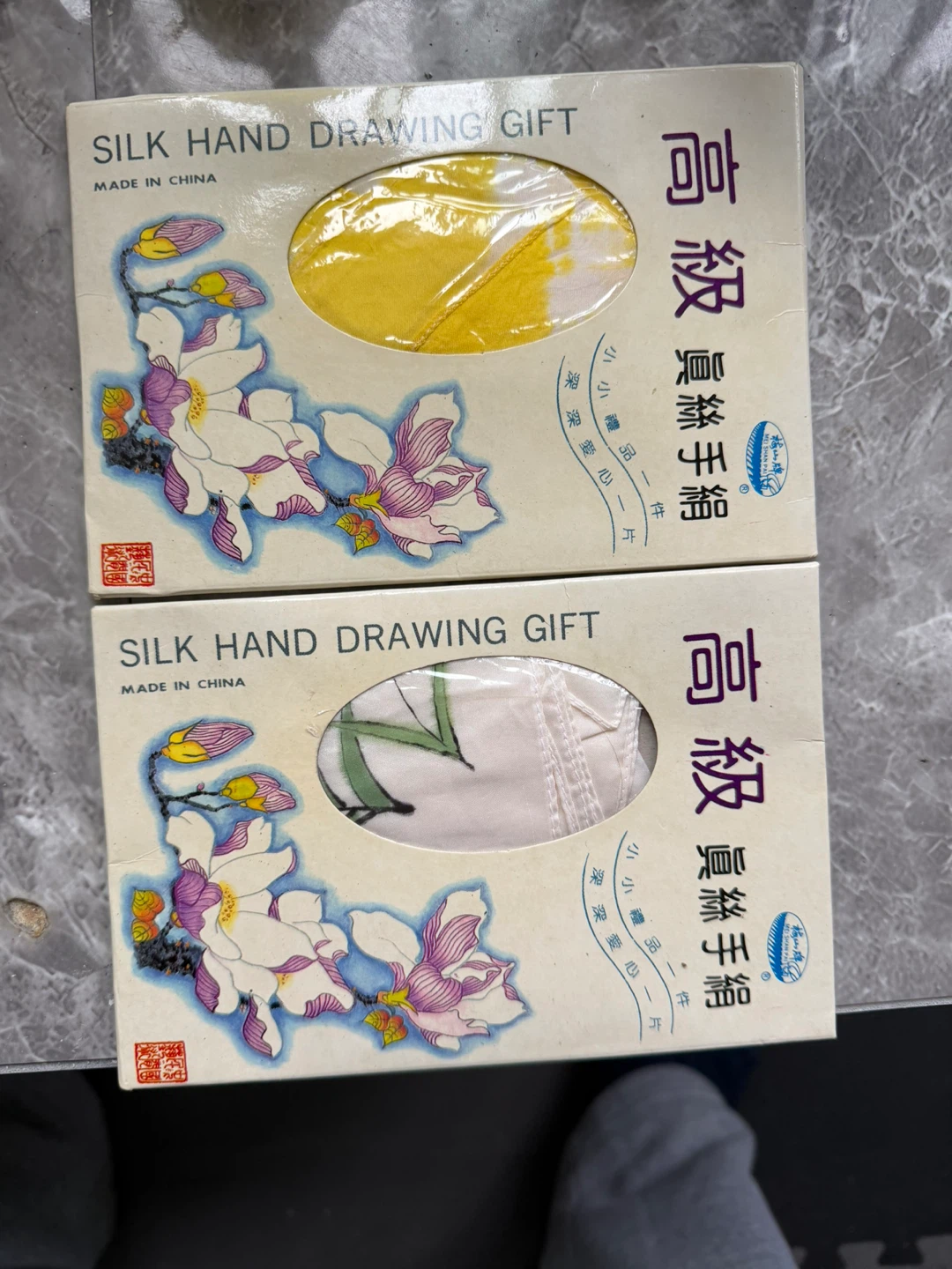 Silk Hand Drawing Gift - Handkerchief Set - photo 2