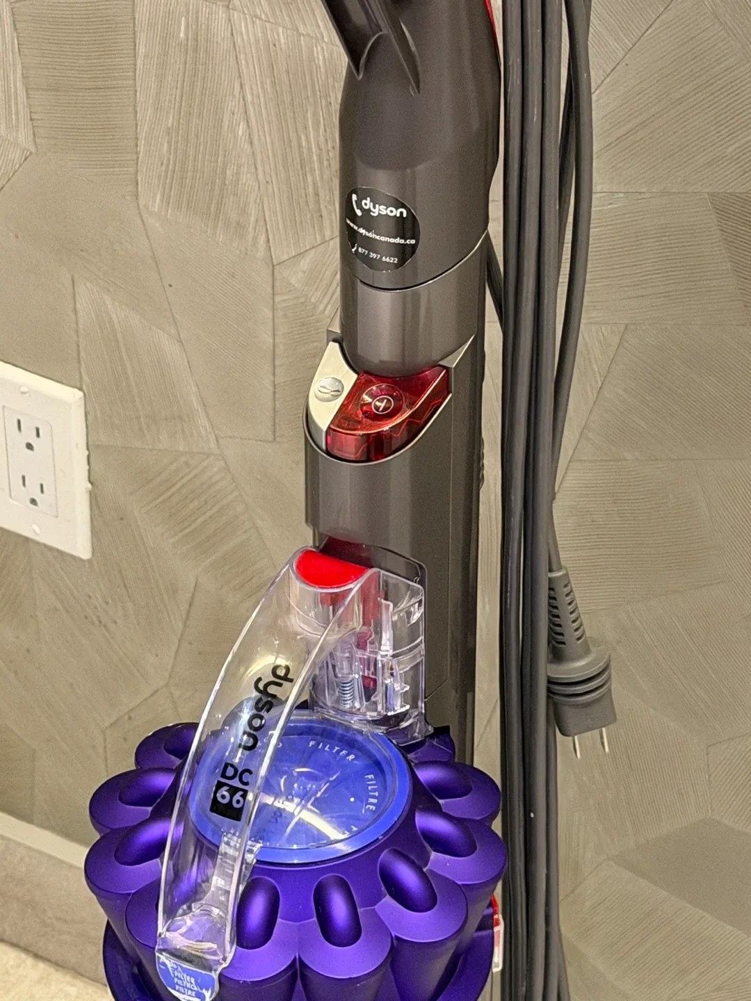Dyson DC 66 Vacuum Cleaner‼️Delivery Free‼️ image indicator(4)