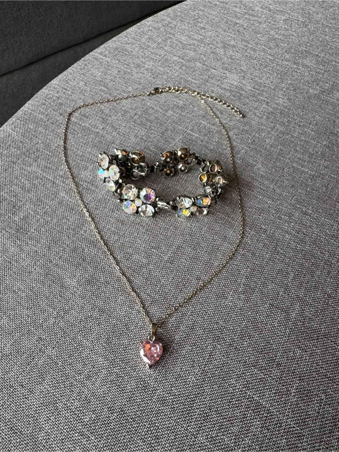 Necklace & Bracelet Set image indicator(3)