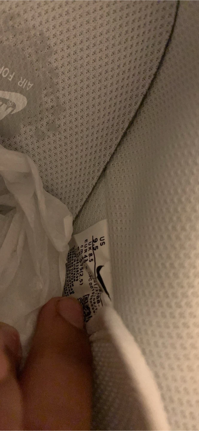 Nike Air Force 1 '07 White - US 9 (New) - photo 2