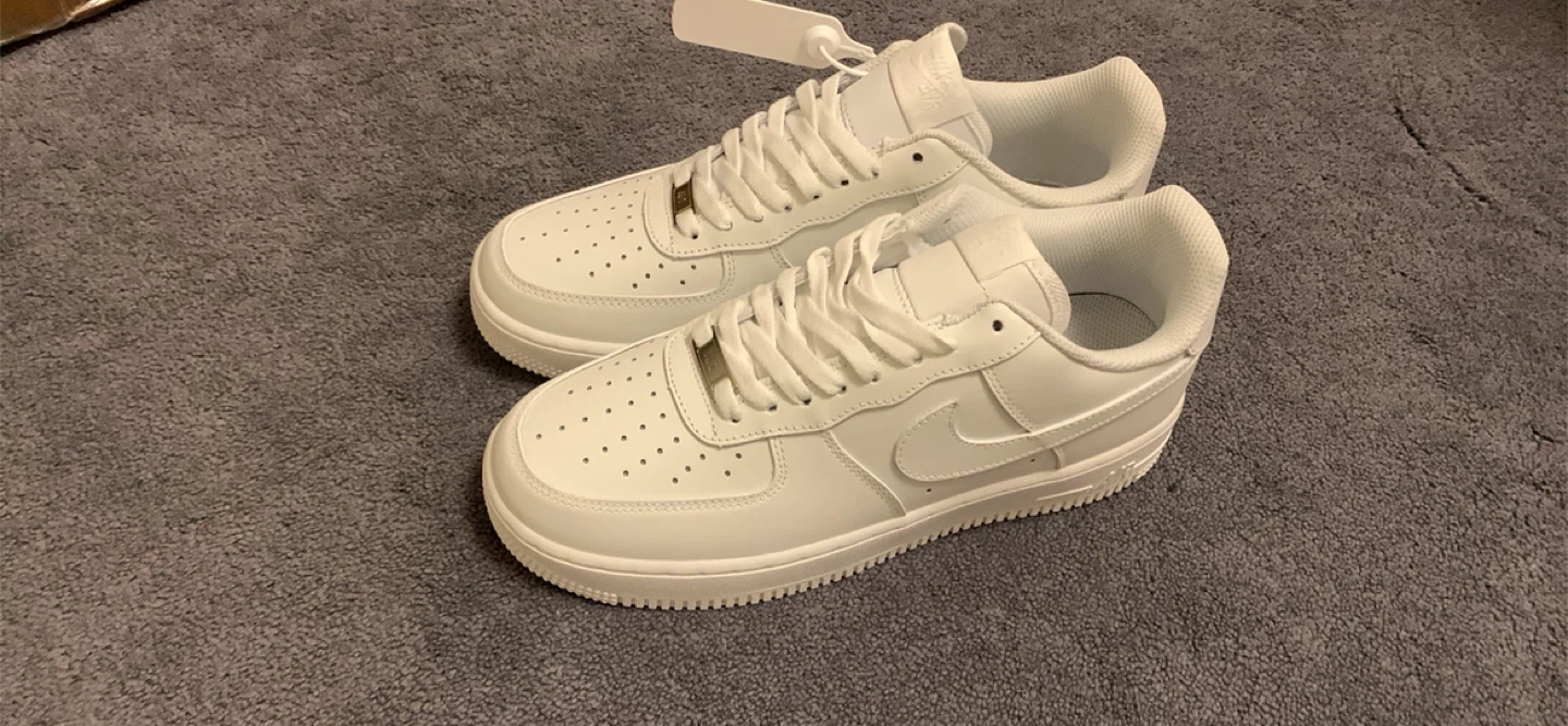 Nike Air Force 1 '07 White - US 9 (New)