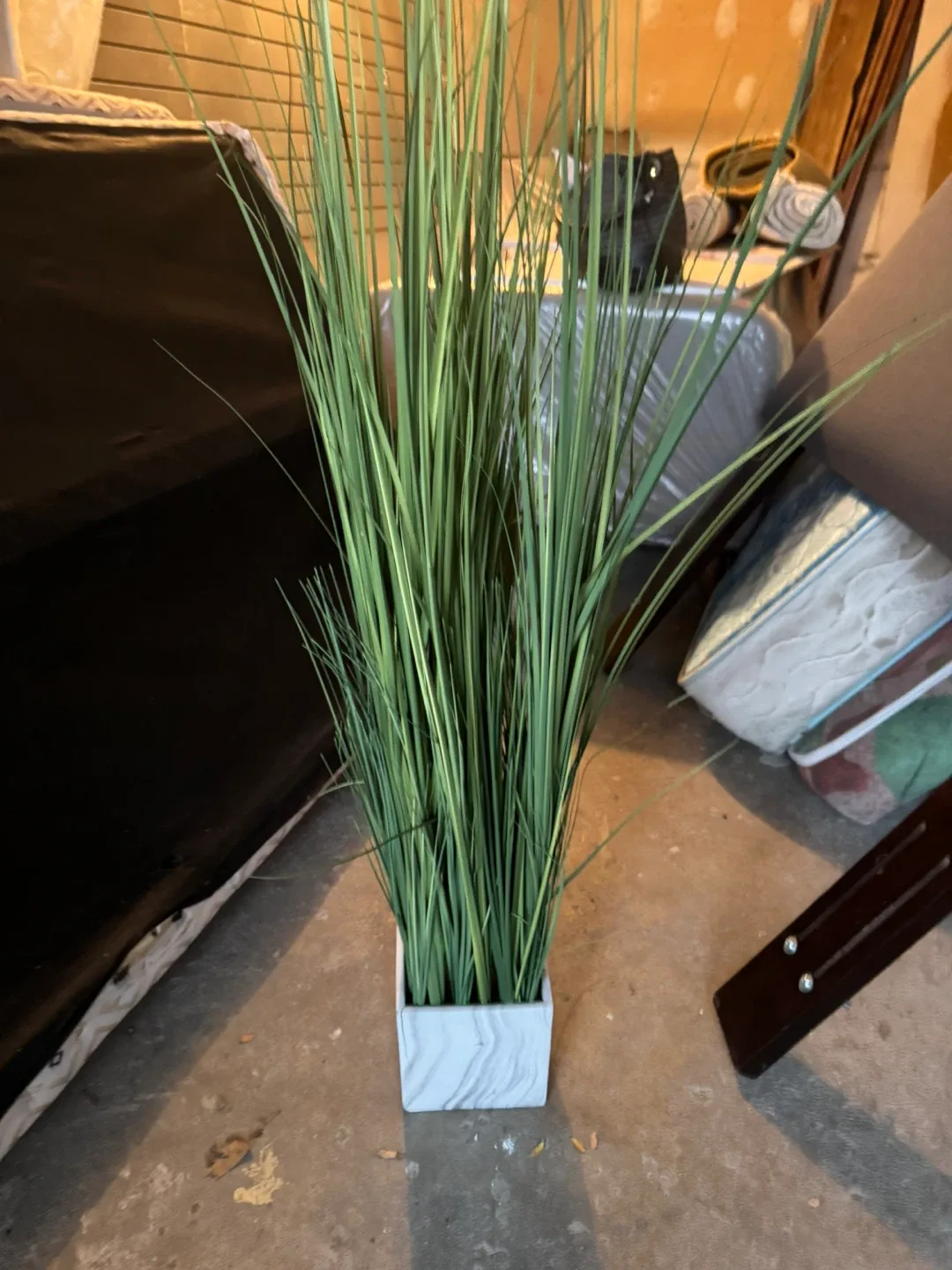 Faux Grass Plant in Pot image indicator(2)