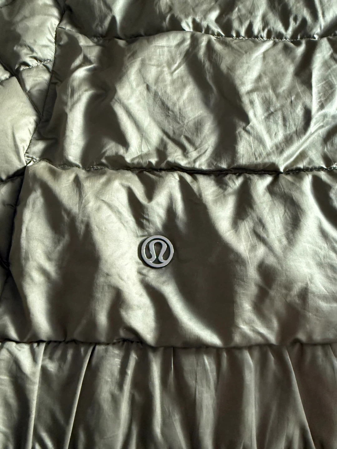 Lululemon Reversible Olive Green Hooded Puffer Vest - photo 4