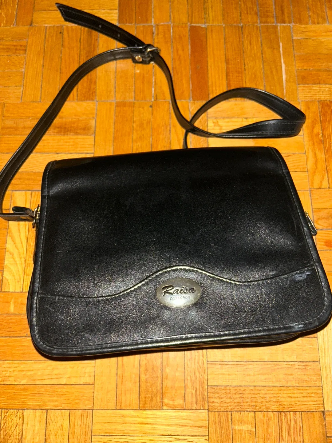 Black Purse -$3 thumbnail