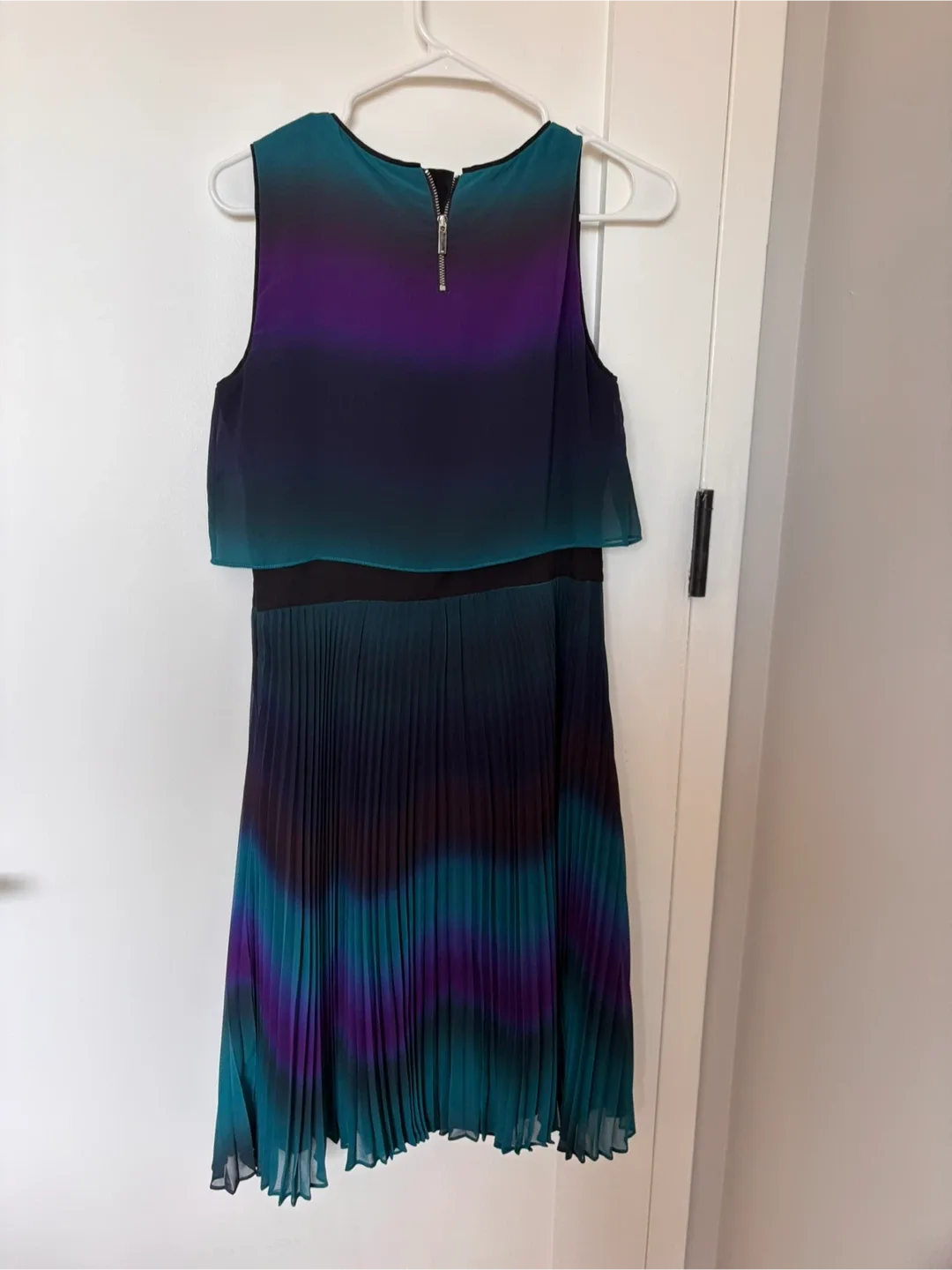 Karen Millen- Designer Ombre Pleated Dress image indicator(4)