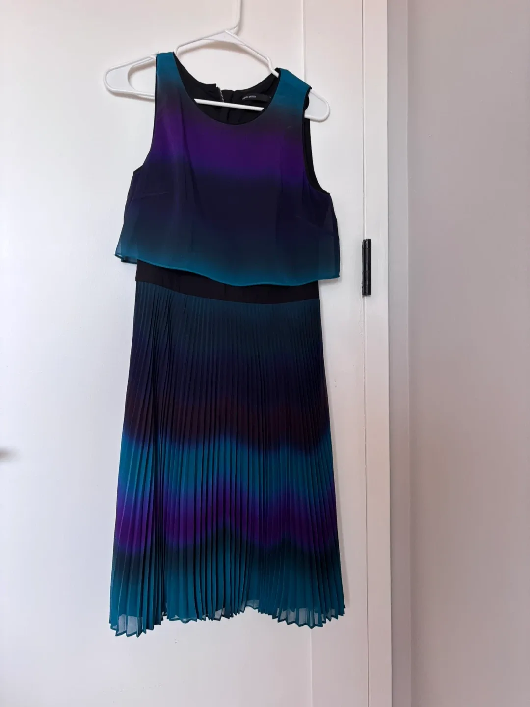 Karen Millen- Designer Ombre Pleated Dress