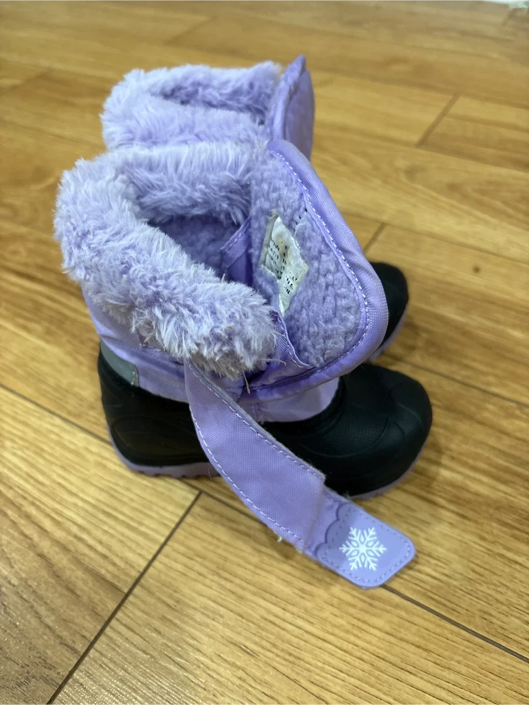 Icicle’s Kids Purple Winter Boots - Size 6 image indicator(2)