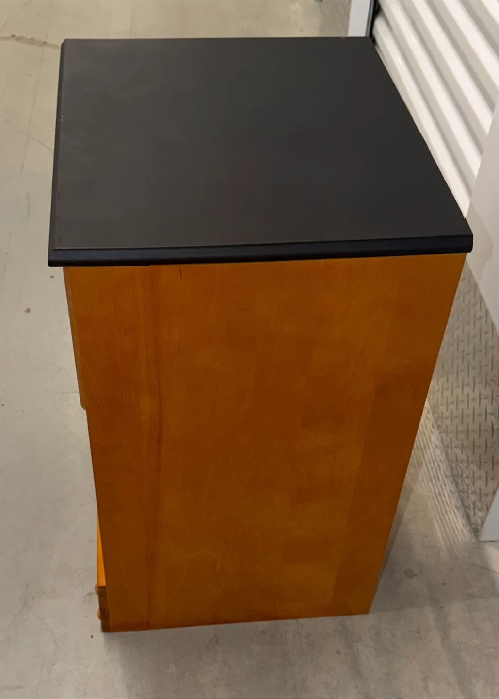 Wooden Nightstand with Drawer image indicator(6)