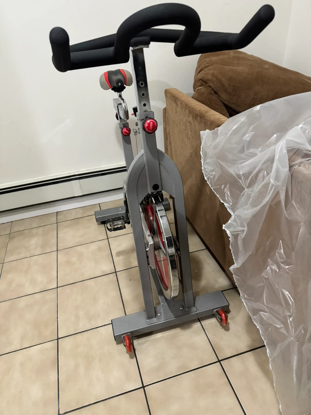 Sunny Health & Fitness Indoor Cycling Bike - photo 2