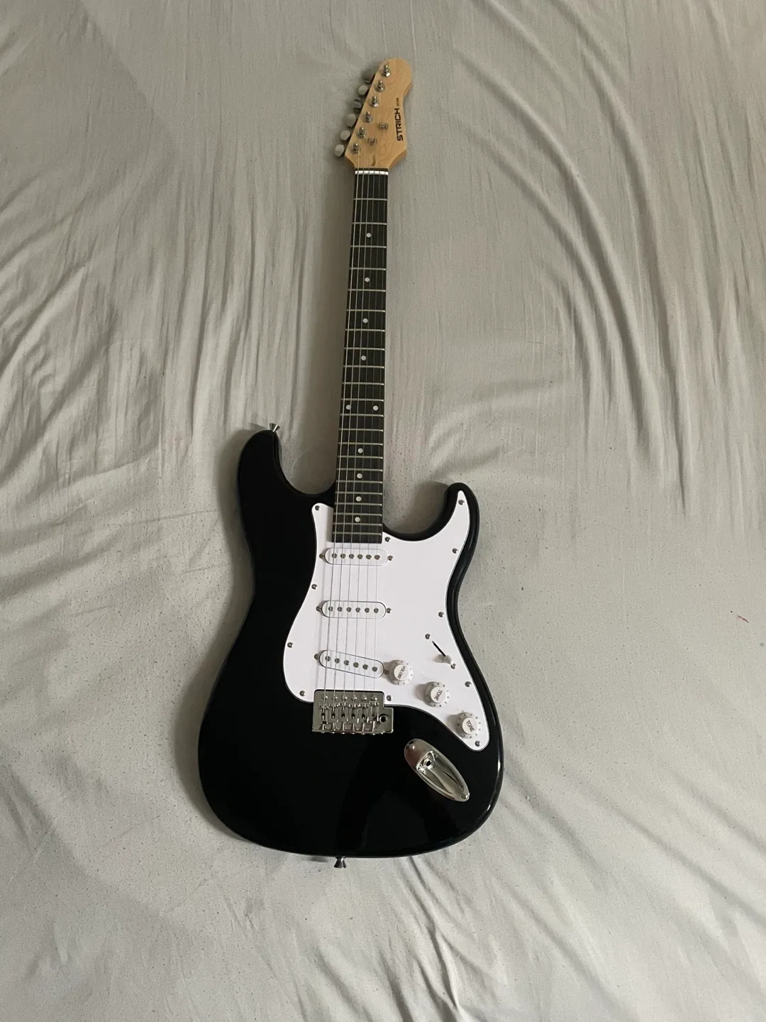 Electric Guitar Starter Pack!