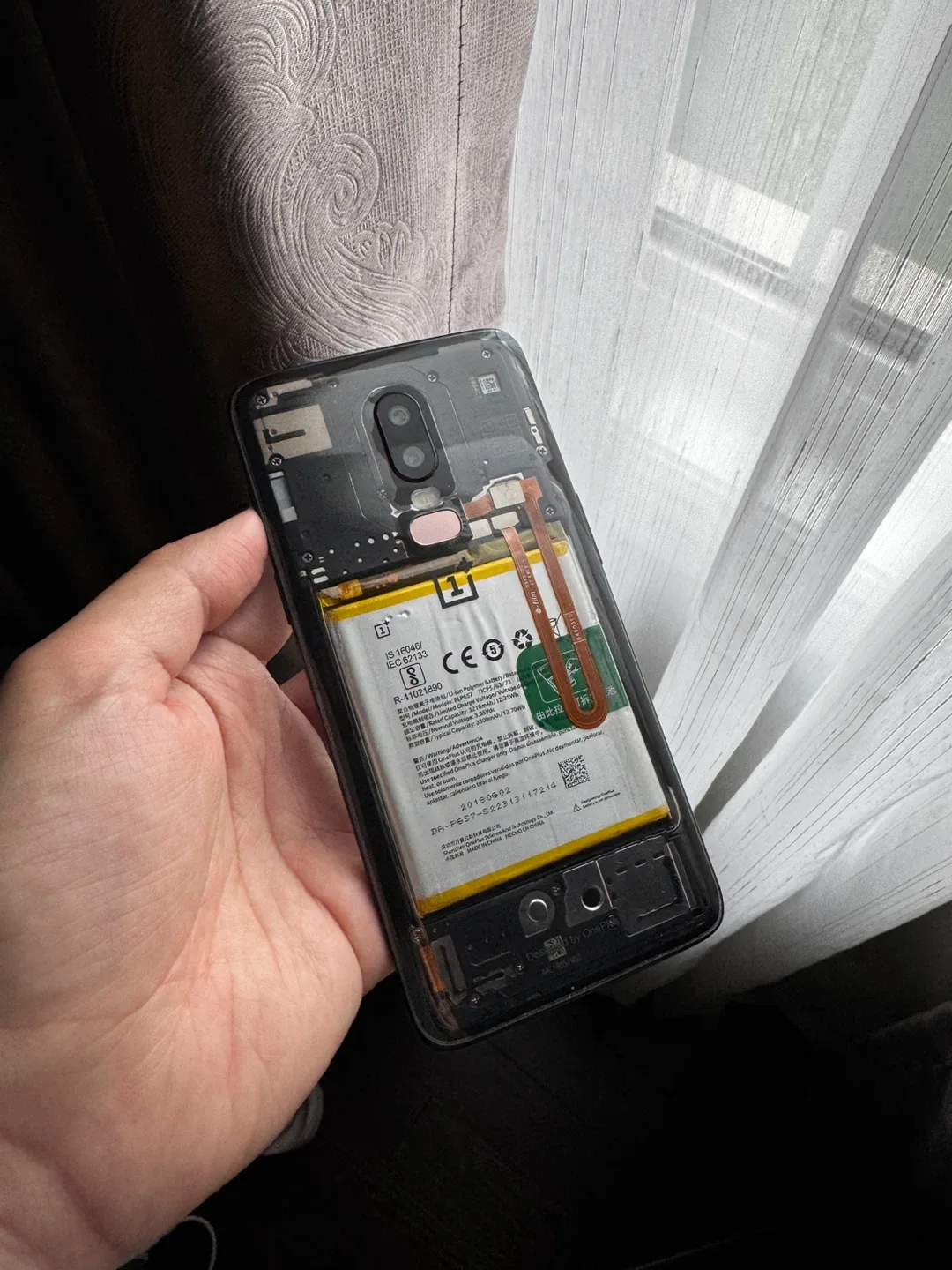 OnePlus 6 - 128GB Storage image indicator(4)