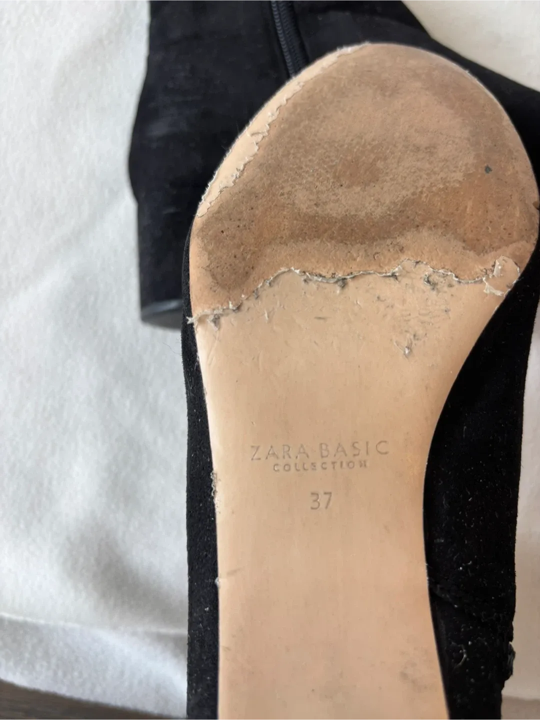 Zara Faux Suede Ankle Boots with Bow Detail image indicator(10)