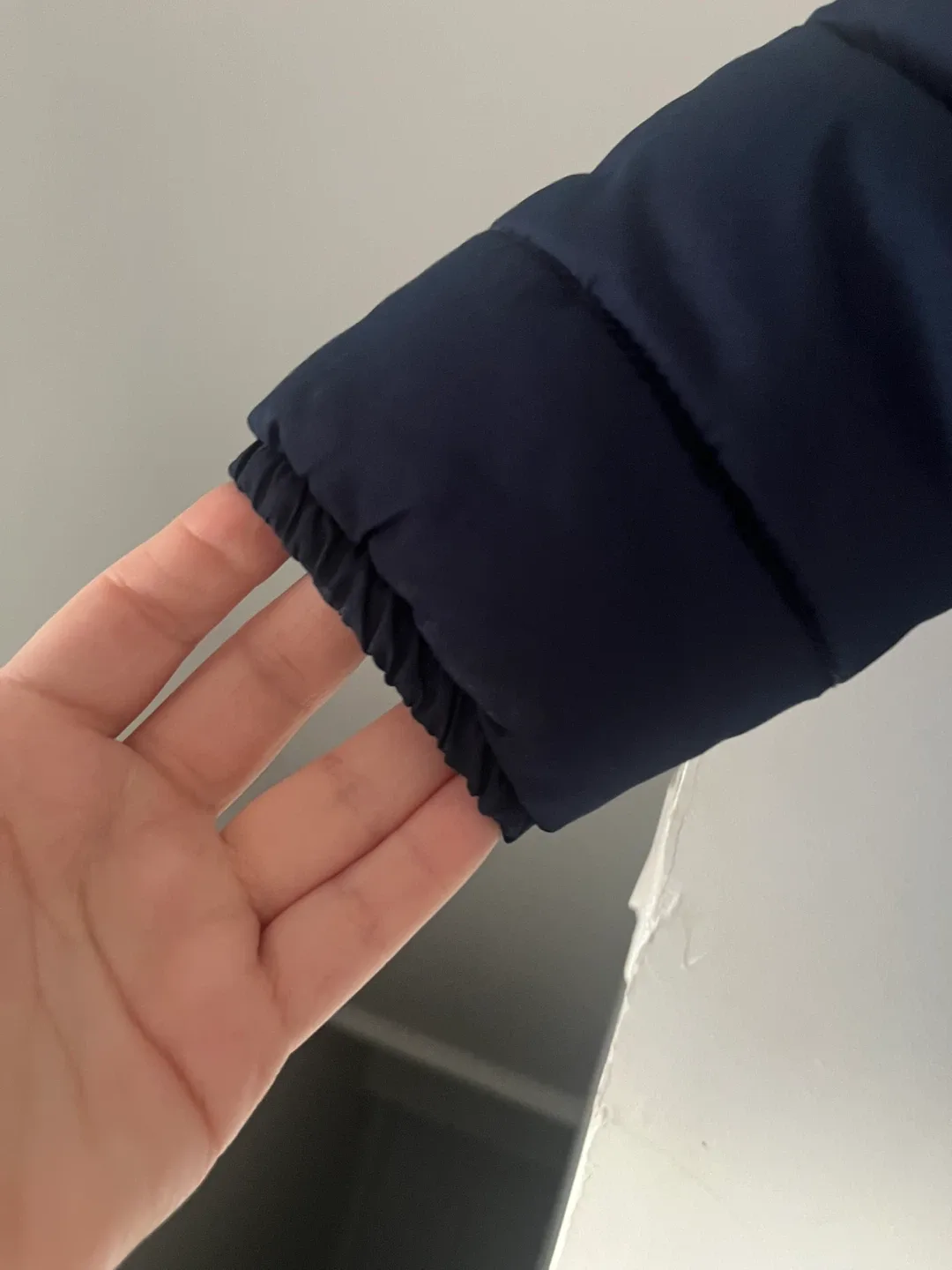 Navy Blue Puffer Jacket image indicator(3)