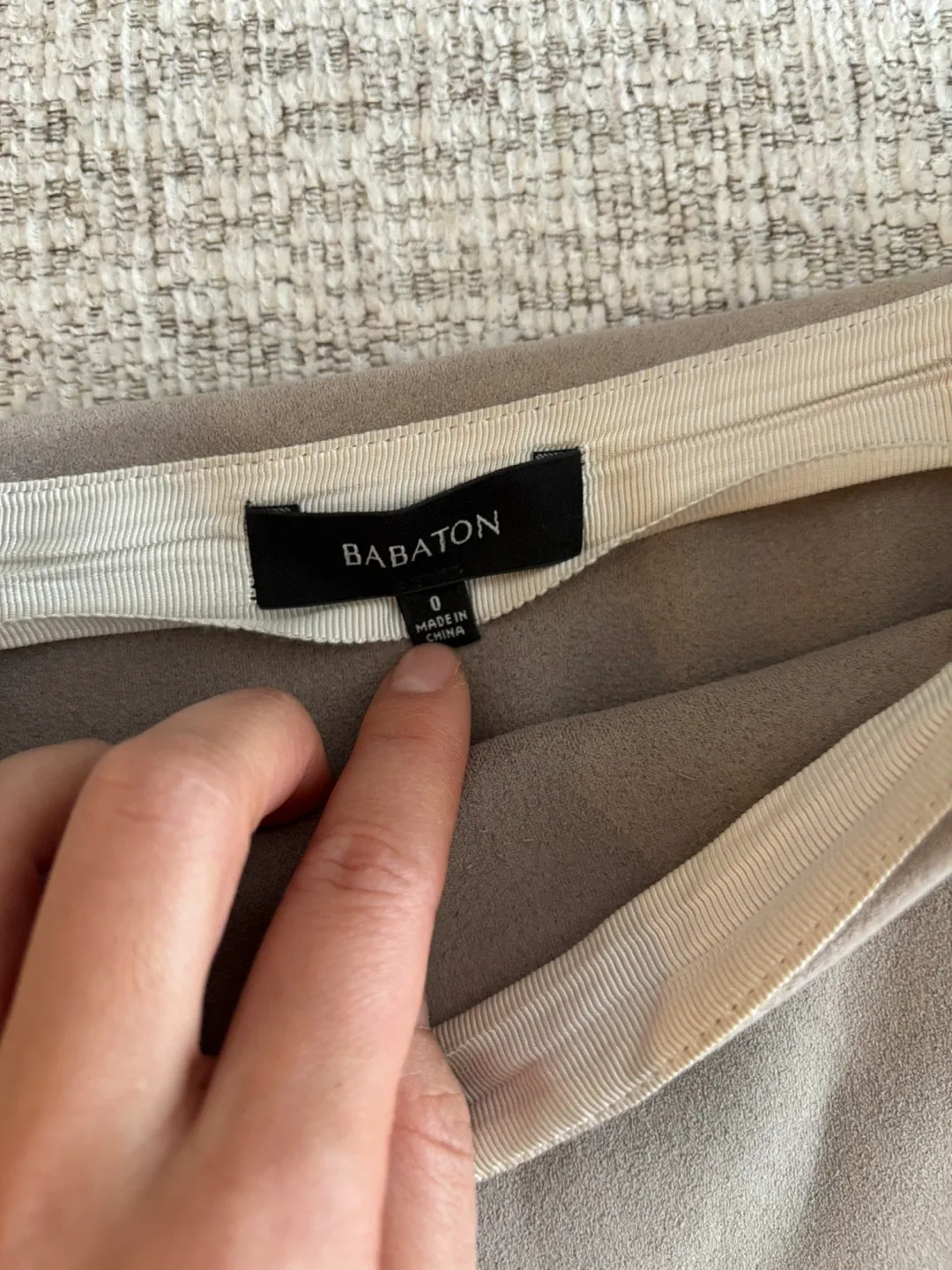 Babaton Skirt - Size 0 image indicator(2)