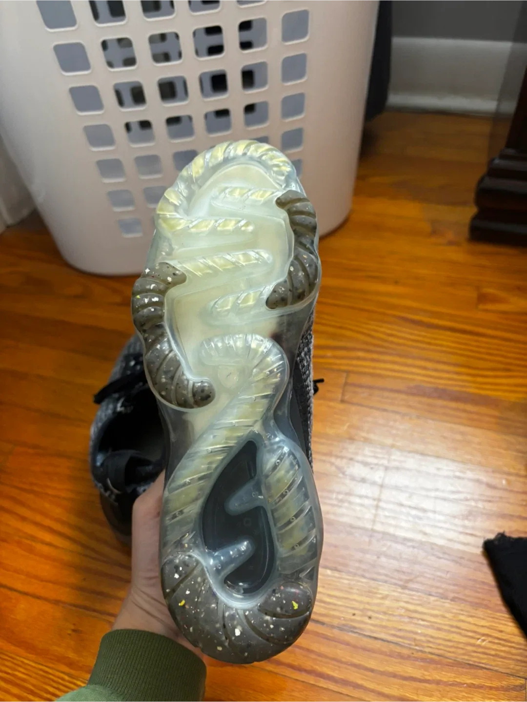 Nike Vapormax - $50 - size 8 - women’s image indicator(5)