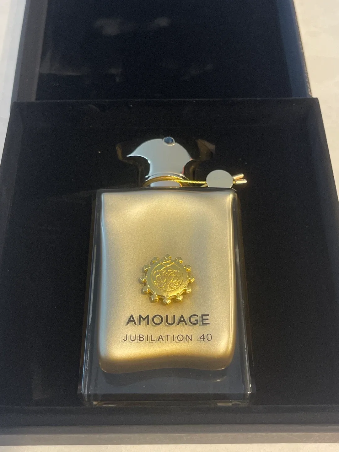 Amouage Jubilation 40 Man 100ml Extrait – New in Box image indicator(4)